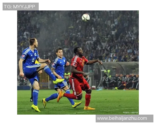 安特卫普与格拉斯哥流浪者的激烈对决揭示足球魅力与战术较量的精彩瞬间